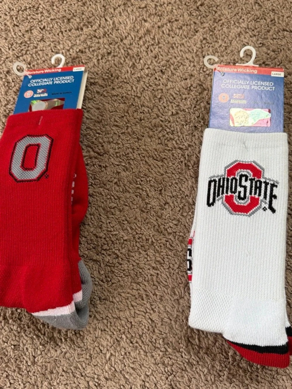 Mens White & Red Crew Socks - Officially Licensed